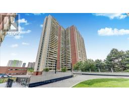 1806 - 5 MASSEY SQUARE, Toronto, Ontario