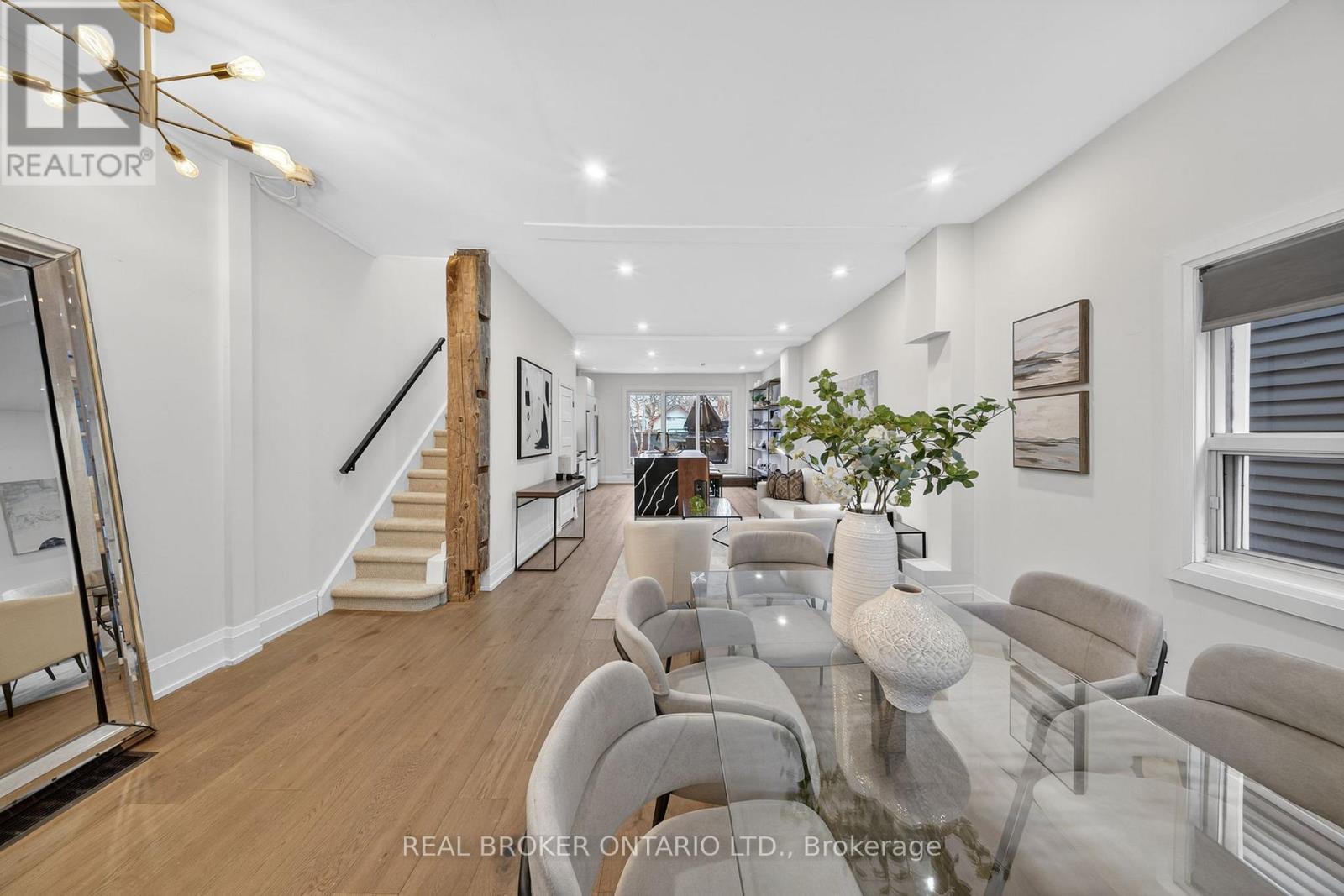 143 Parkmount Road, Toronto, Ontario  M4J 4V3 - Photo 15 - E12730698