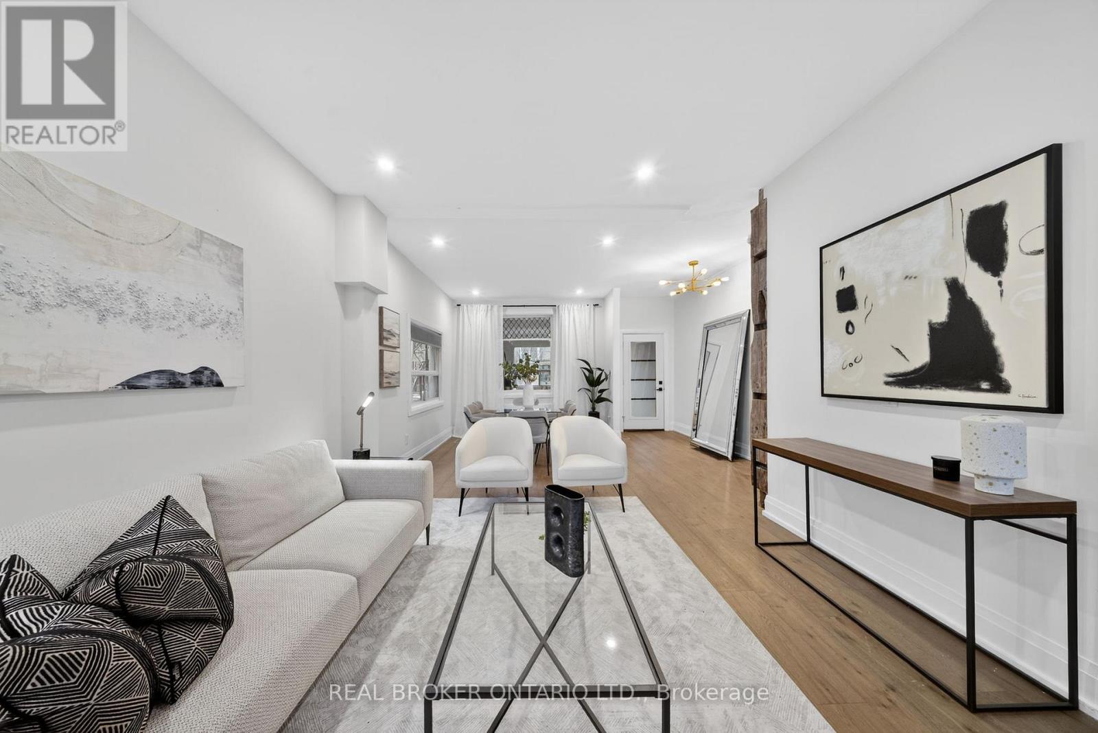 143 Parkmount Road, Toronto, Ontario  M4J 4V3 - Photo 4 - E12730698