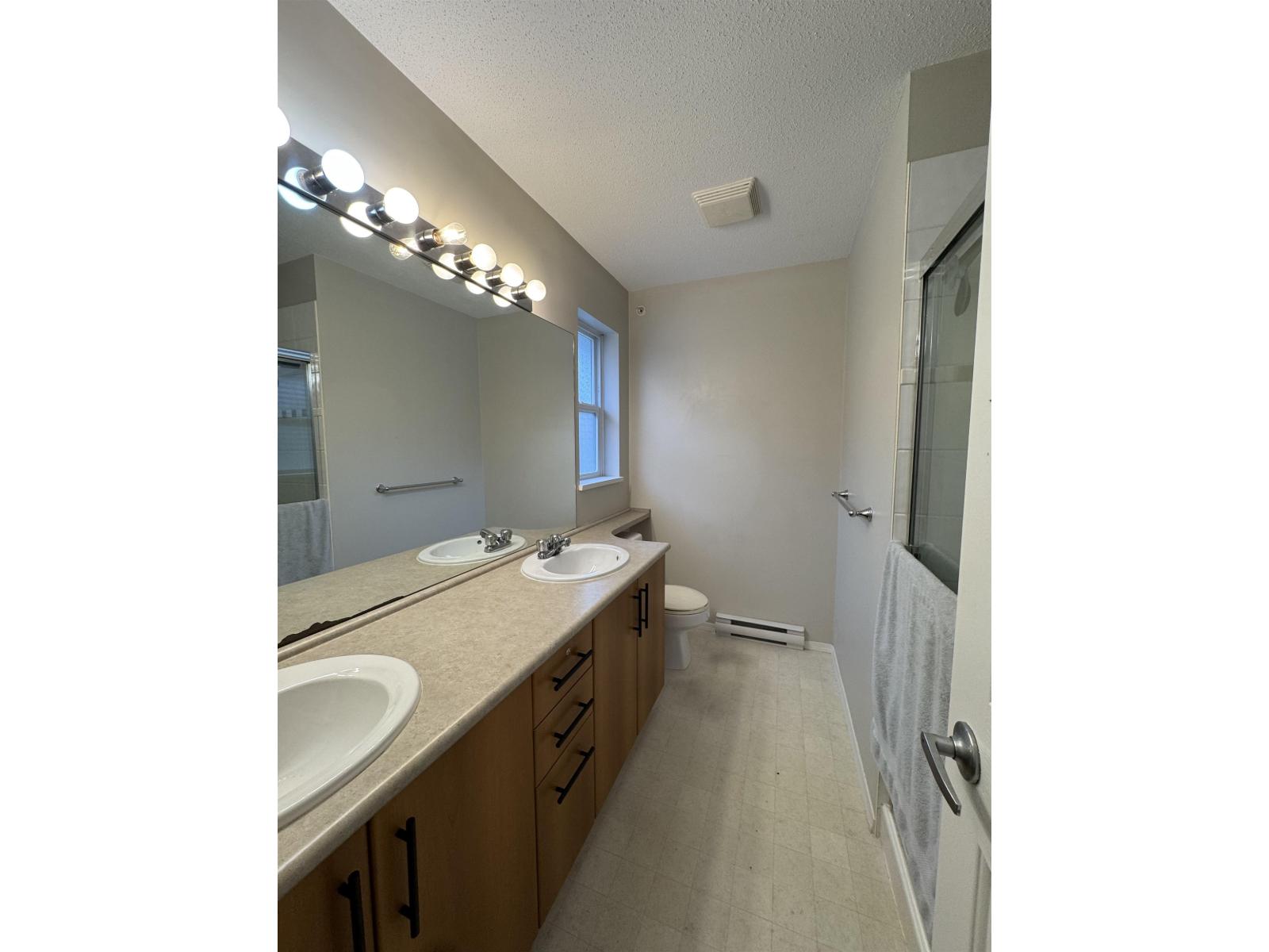 87 6747 203 St Street, Langley, British Columbia  V2Y 3B5 - Photo 14 - R3083265