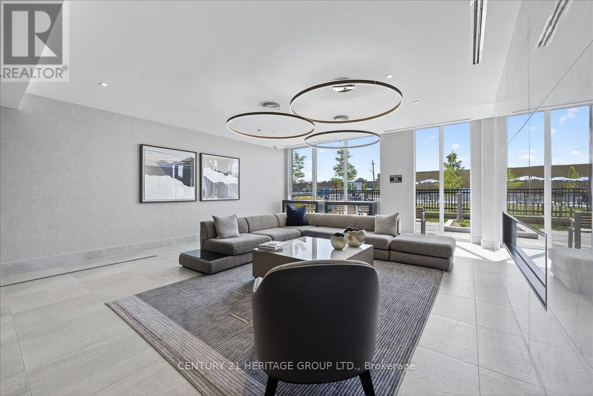 312 - 185 Deerfield Road, Newmarket, Ontario  L3Y 0G7 - Photo 5 - N12730536