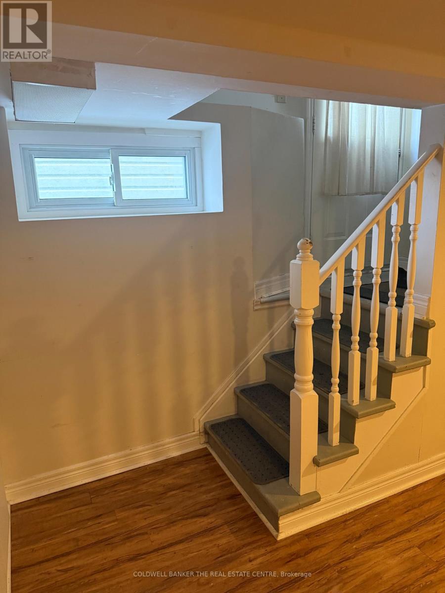 450 Botsford Street, Newmarket, Ontario  L3Y 1T1 - Photo 15 - N12525494