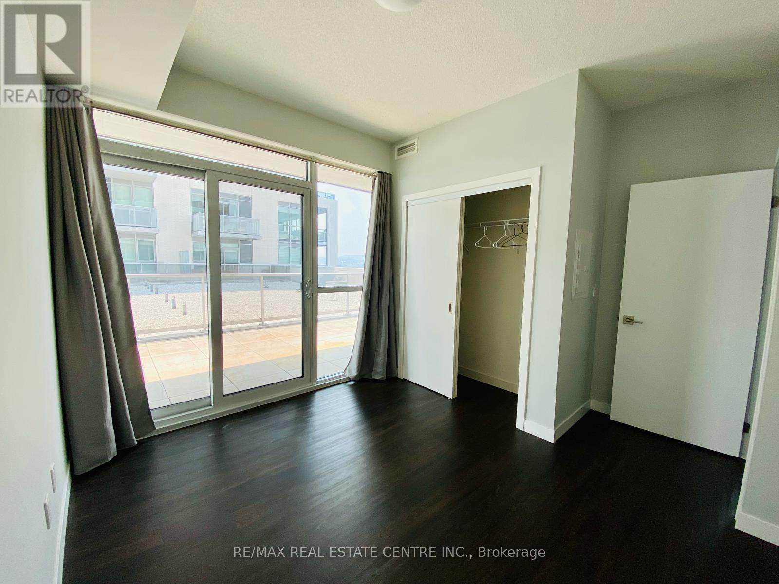 1008 - 2087 Fairview Street, Burlington, Ontario  L6R 0E5 - Photo 13 - W12730584