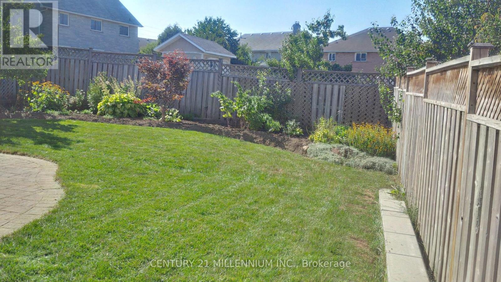 28 Tremblay Street, Brampton, Ontario  L6Z 4B7 - Photo 14 - W12730614