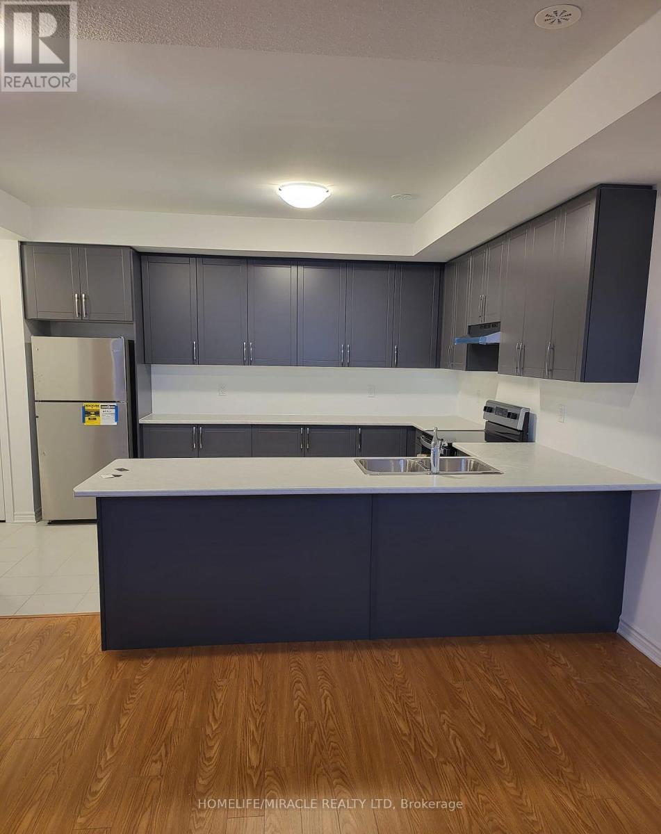 12 Waterville Way, Caledon, Ontario  L7C 2H1 - Photo 3 - W12730616