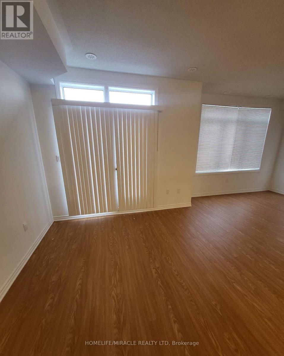 12 Waterville Way, Caledon, Ontario  L7C 2H1 - Photo 7 - W12730616