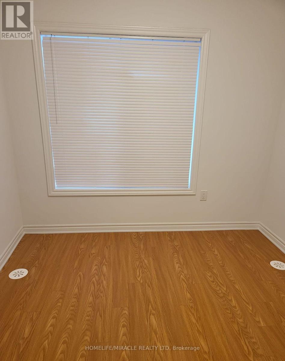 12 Waterville Way, Caledon, Ontario  L7C 2H1 - Photo 8 - W12730616