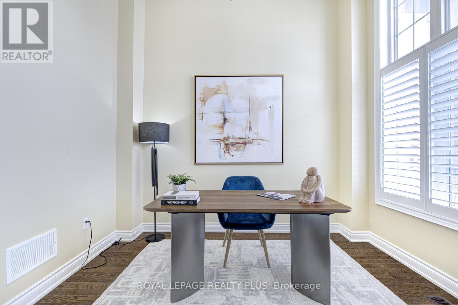 3146 Southwind Road, Mississauga, Ontario  L5M 0V8 - Photo 4 - W12730648