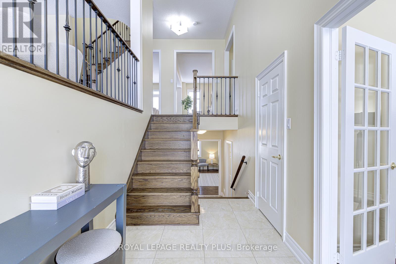 3146 Southwind Road, Mississauga, Ontario  L5M 0V8 - Photo 6 - W12730648