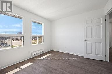 104 - 201 Lindsay Street, Kawartha Lakes, Ontario  K9V 2N3 - Photo 2 - X12730544