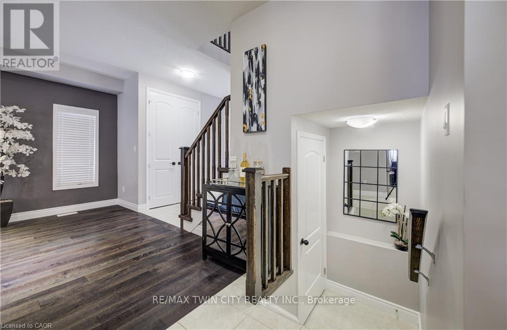 502 Woodbine Avenue, Kitchener, Ontario  N2R 0A6 - Photo 19 - X12730590