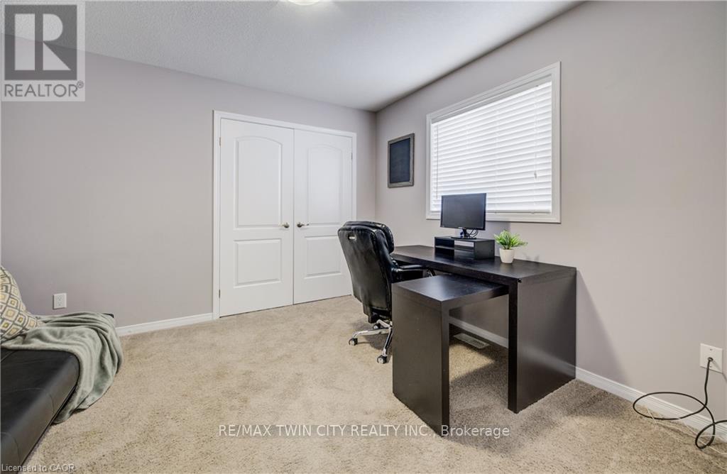 502 Woodbine Avenue, Kitchener, Ontario  N2R 0A6 - Photo 30 - X12730590