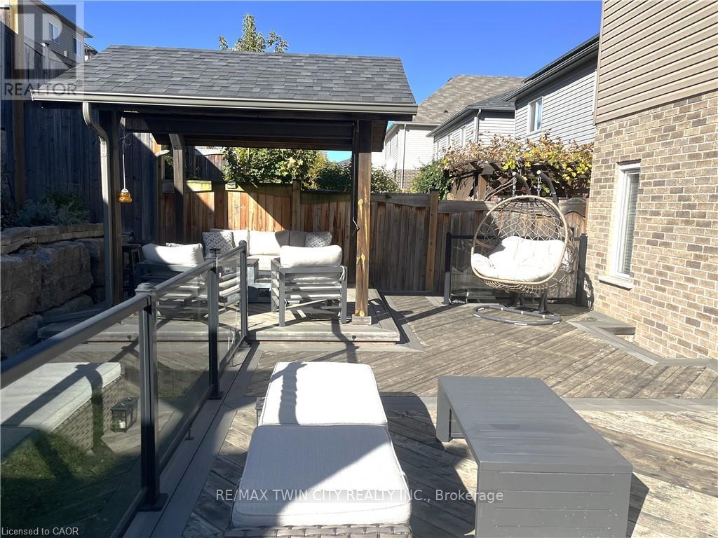 502 Woodbine Avenue, Kitchener, Ontario  N2R 0A6 - Photo 44 - X12730590