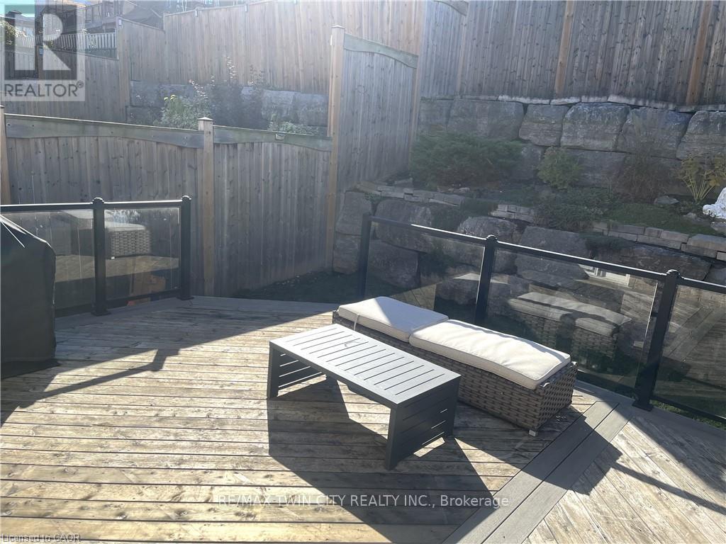 502 Woodbine Avenue, Kitchener, Ontario  N2R 0A6 - Photo 46 - X12730590