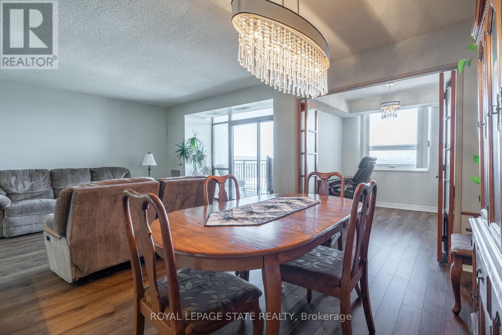 1218 - 500 Green Road, Hamilton, Ontario  L8E 3M6 - Photo 10 - X12730624