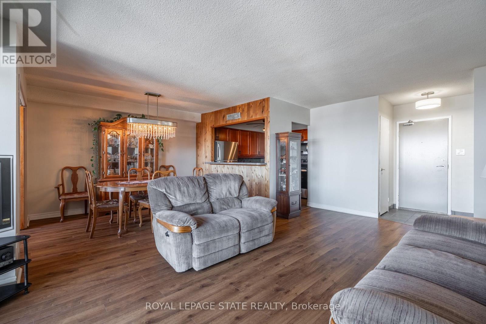 1218 - 500 Green Road, Hamilton, Ontario  L8E 3M6 - Photo 7 - X12730624