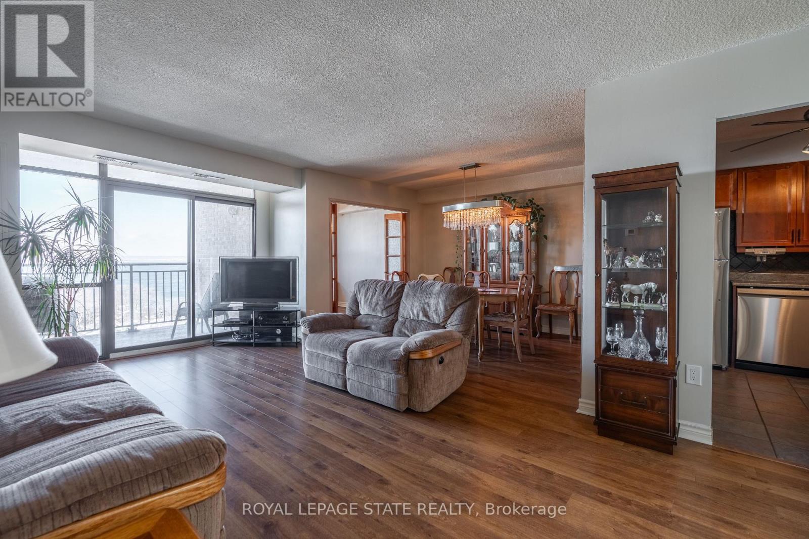 1218 - 500 Green Road, Hamilton, Ontario  L8E 3M6 - Photo 8 - X12730626