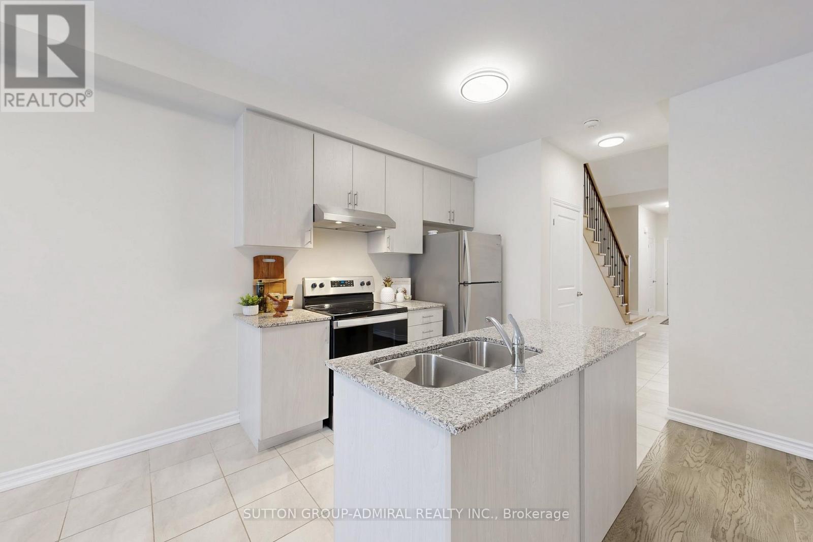 36 Hillcroft Way, Kawartha Lakes, Ontario  K0M 1A0 - Photo 14 - X12730652