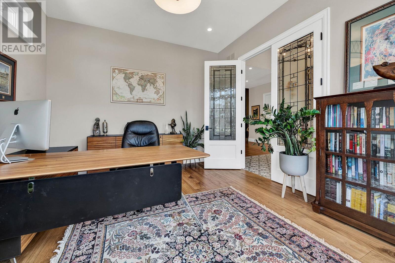 44 Pioneer Ridge Drive, Kitchener, Ontario  N2P 0G6 - Photo 5 - X12730690