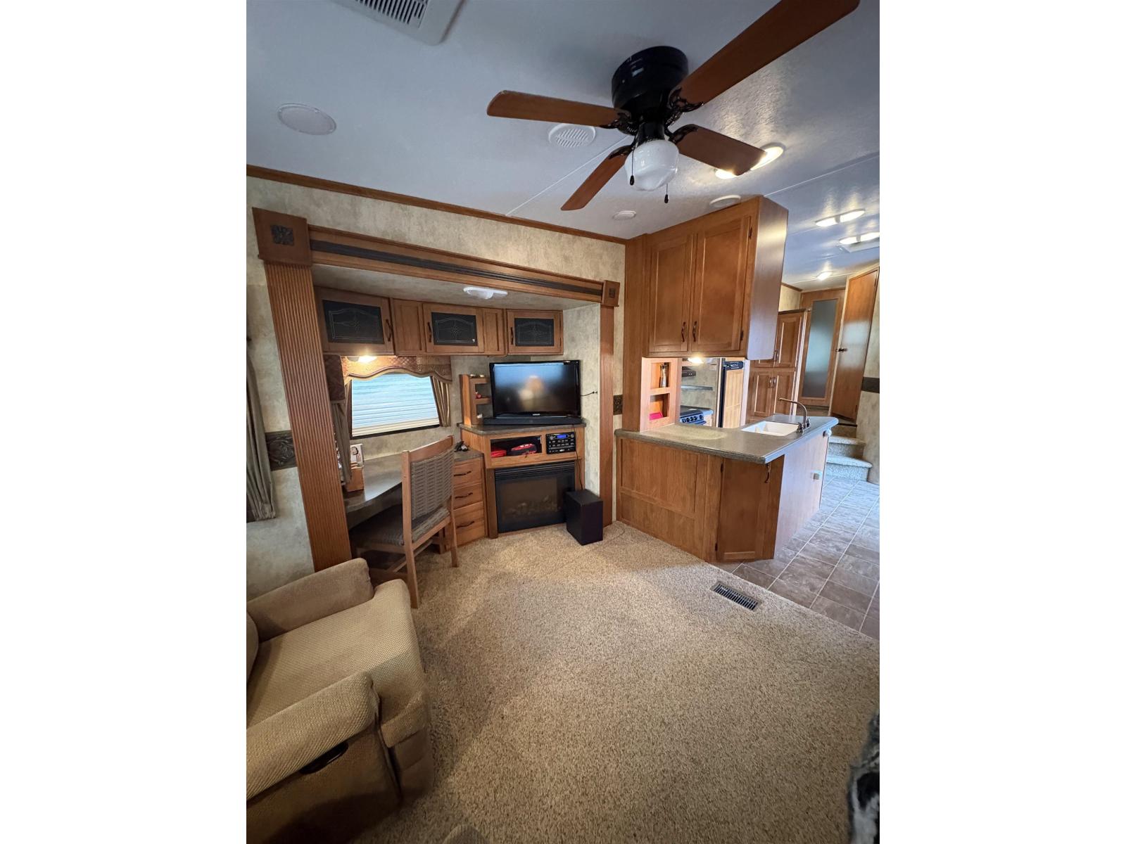 133 1436 Frost Road, Columbia Valley, Cultus Lake, British Columbia  V2R 4X8 - Photo 12 - R3082851