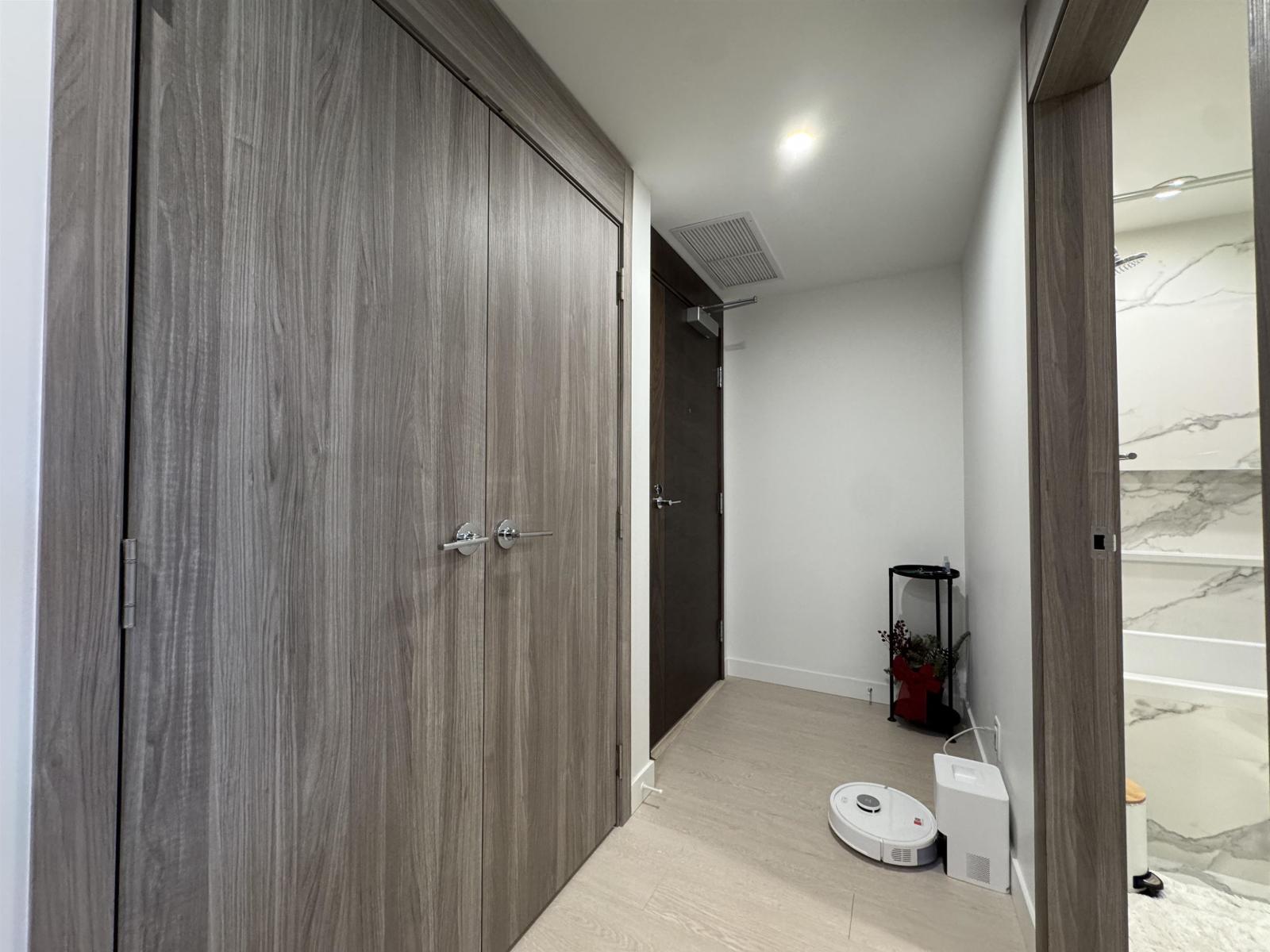 1410 13768 100 Avenue, Surrey, British Columbia  V3T 0V2 - Photo 9 - R3083011