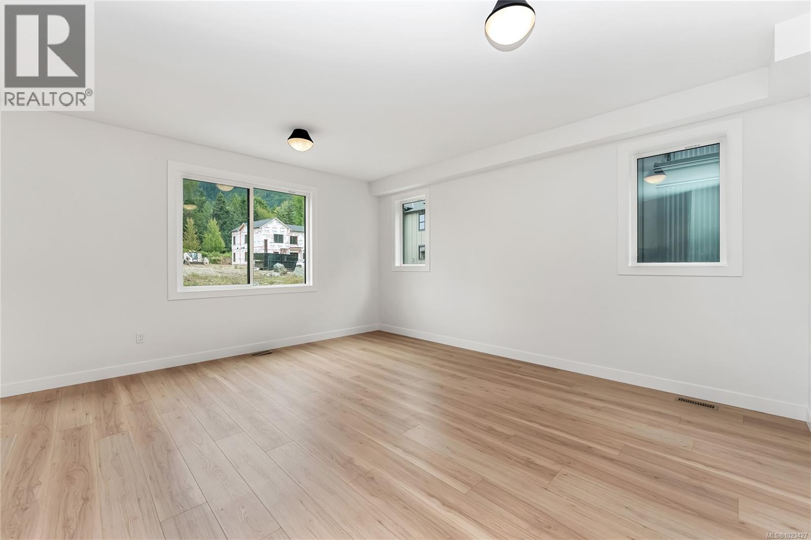 219 Cowichan Lake Rd, Lake Cowichan, British Columbia  V0R 2G0 - Photo 10 - 1023427