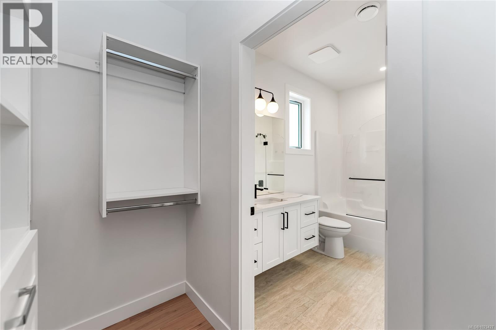 219 Cowichan Lake Rd, Lake Cowichan, British Columbia  V0R 2G0 - Photo 12 - 1023427