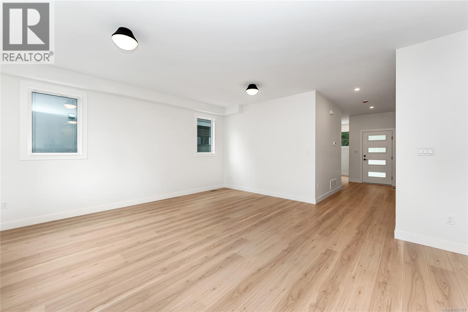 219 Cowichan Lake Rd, Lake Cowichan, British Columbia  V0R 2G0 - Photo 3 - 1023427