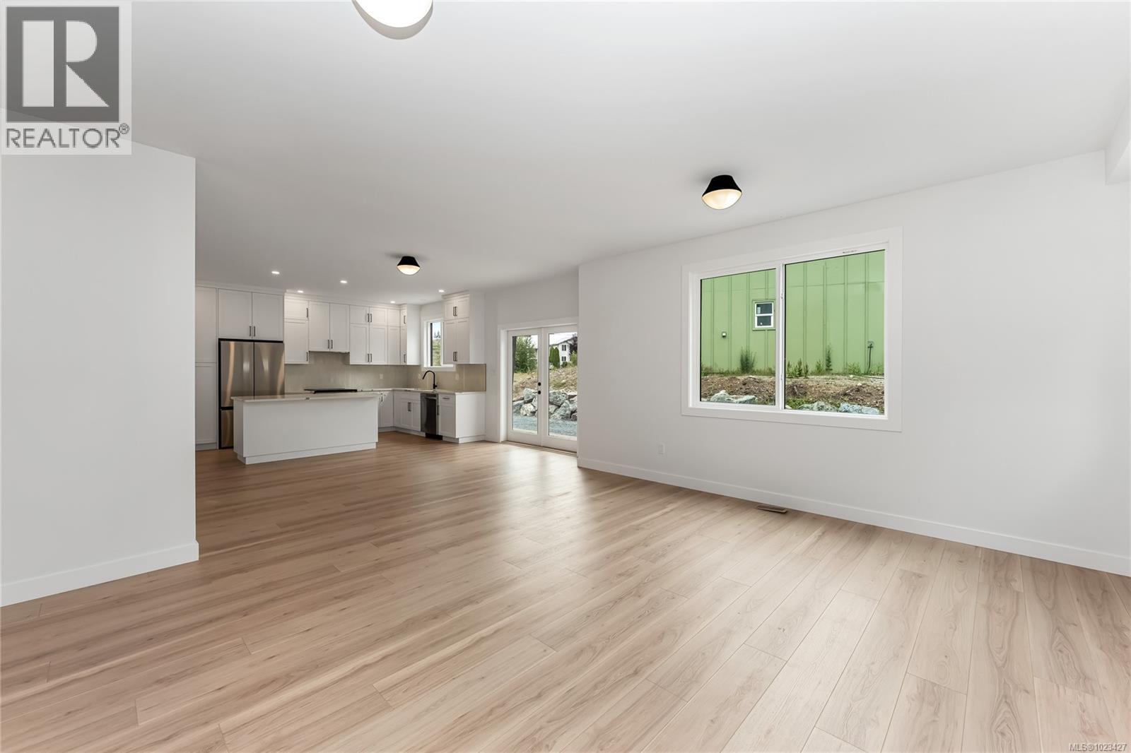 219 Cowichan Lake Rd, Lake Cowichan, British Columbia  V0R 2G0 - Photo 4 - 1023427