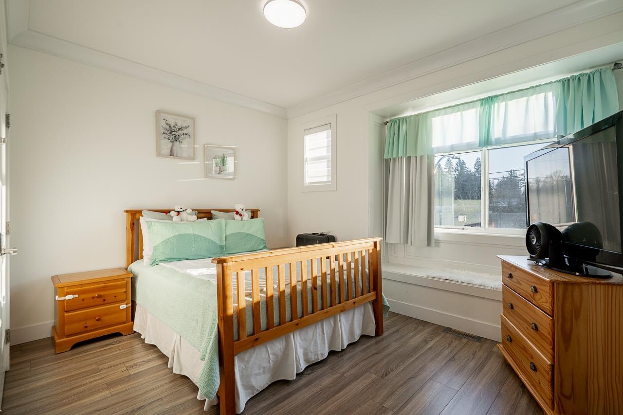 17825 E Barnston Drive Drive, Surrey, British Columbia  V4N 6T4 - Photo 19 - R3083181