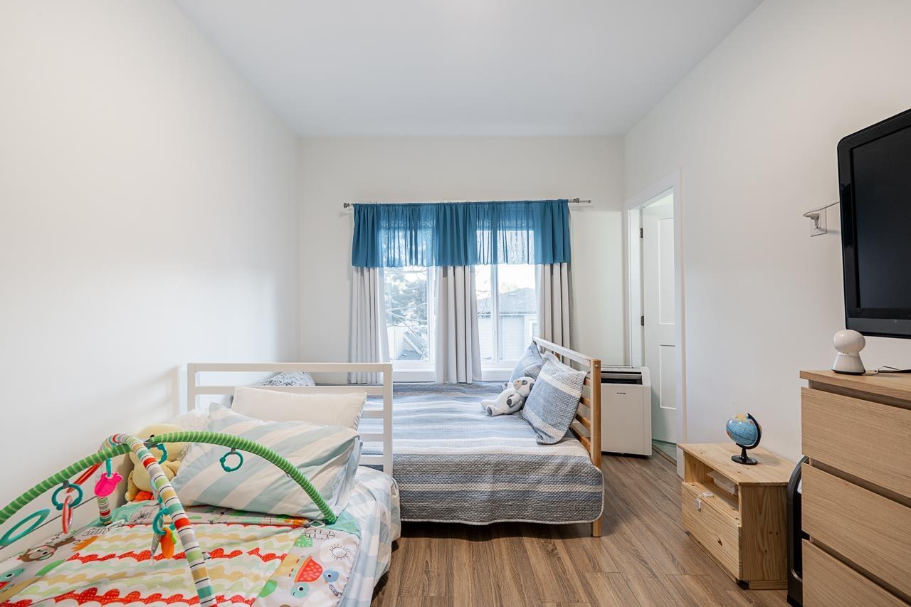 17825 E Barnston Drive Drive, Surrey, British Columbia  V4N 6T4 - Photo 23 - R3083181