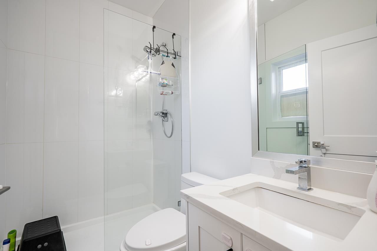 17825 E Barnston Drive Drive, Surrey, British Columbia  V4N 6T4 - Photo 24 - R3083181