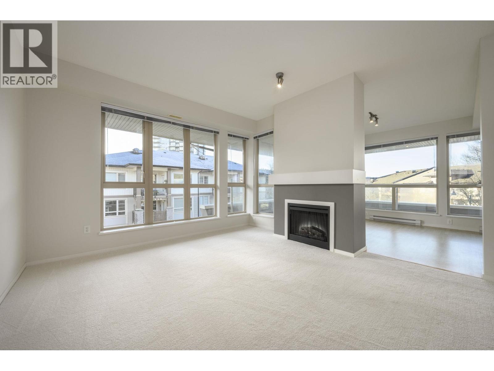 419 801 Klahanie Drive, Port Moody, British Columbia  V3H 5K4 - Photo 4 - R3083137