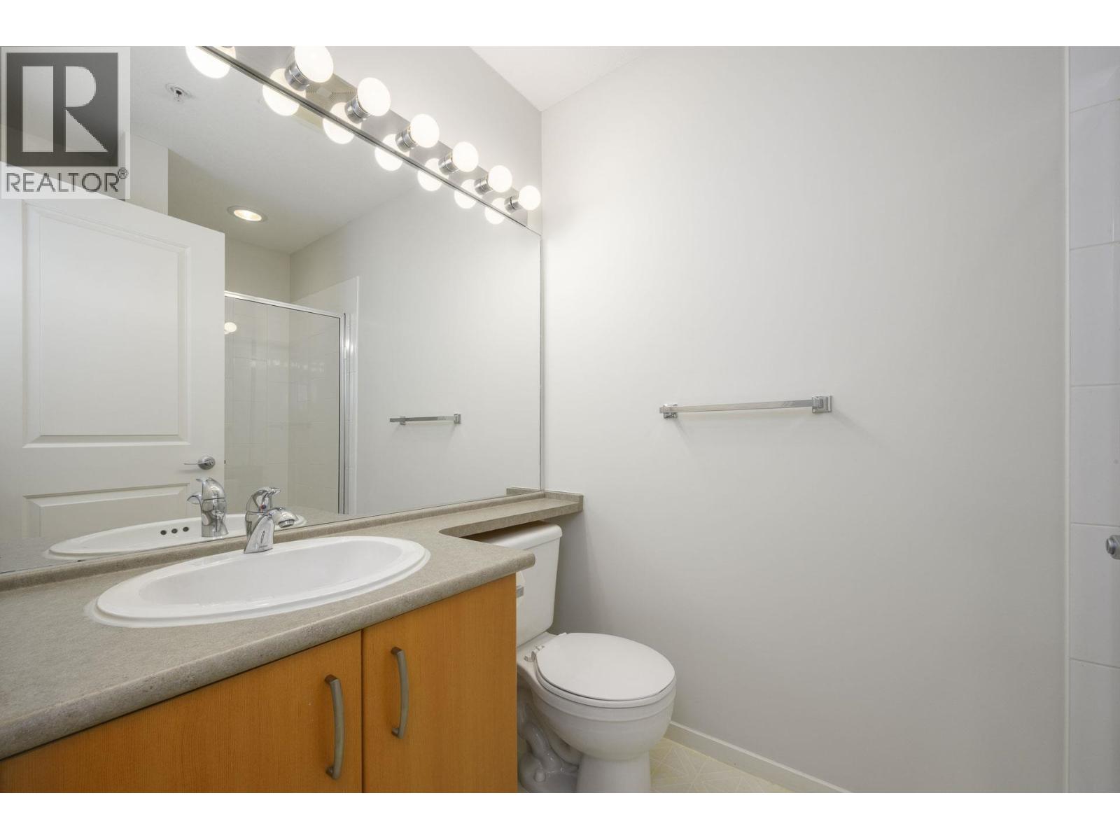 419 801 Klahanie Drive, Port Moody, British Columbia  V3H 5K4 - Photo 19 - R3083137