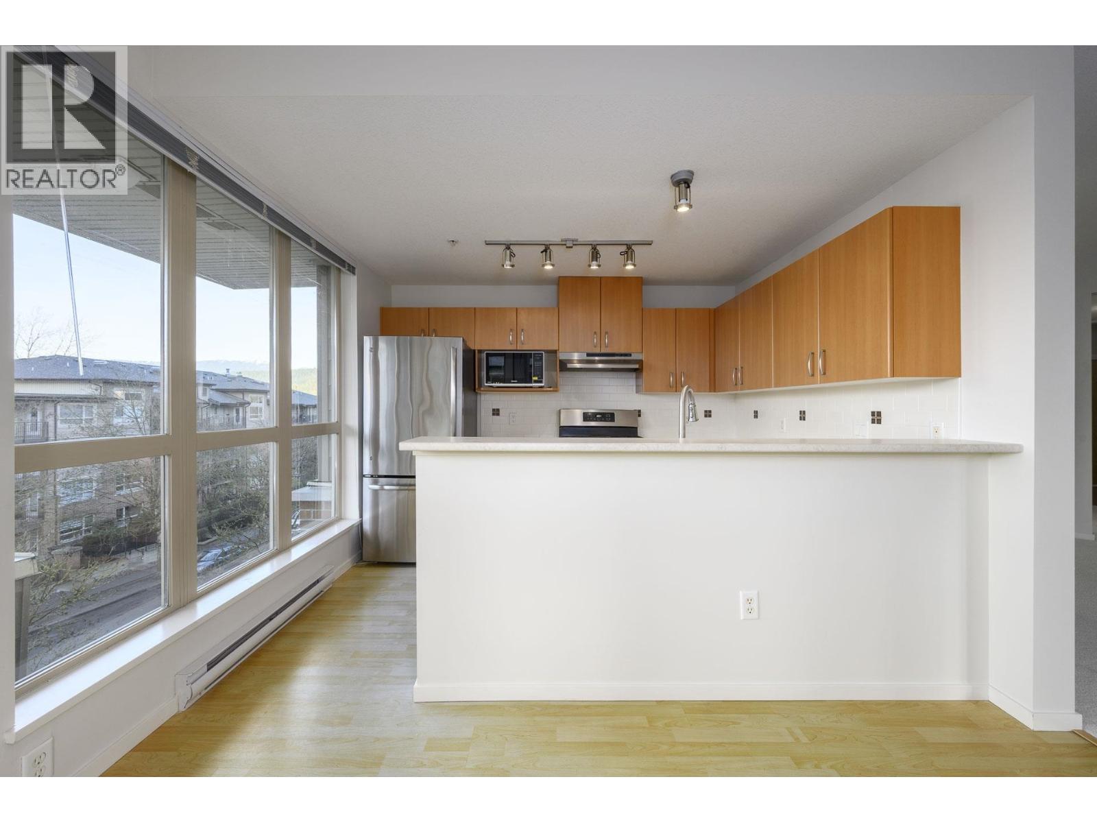 419 801 Klahanie Drive, Port Moody, British Columbia  V3H 5K4 - Photo 9 - R3083137