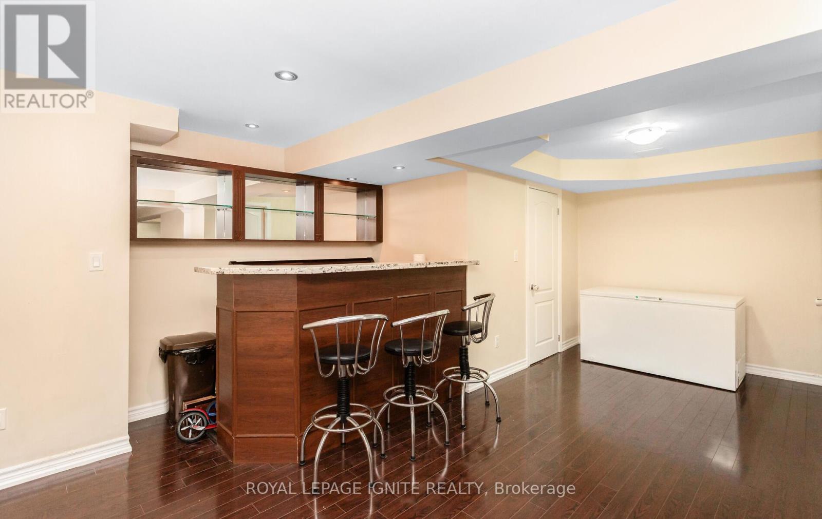 36 Valleyridge Crescent, Brampton, Ontario  L6P 2C8 - Photo 30 - W12677530