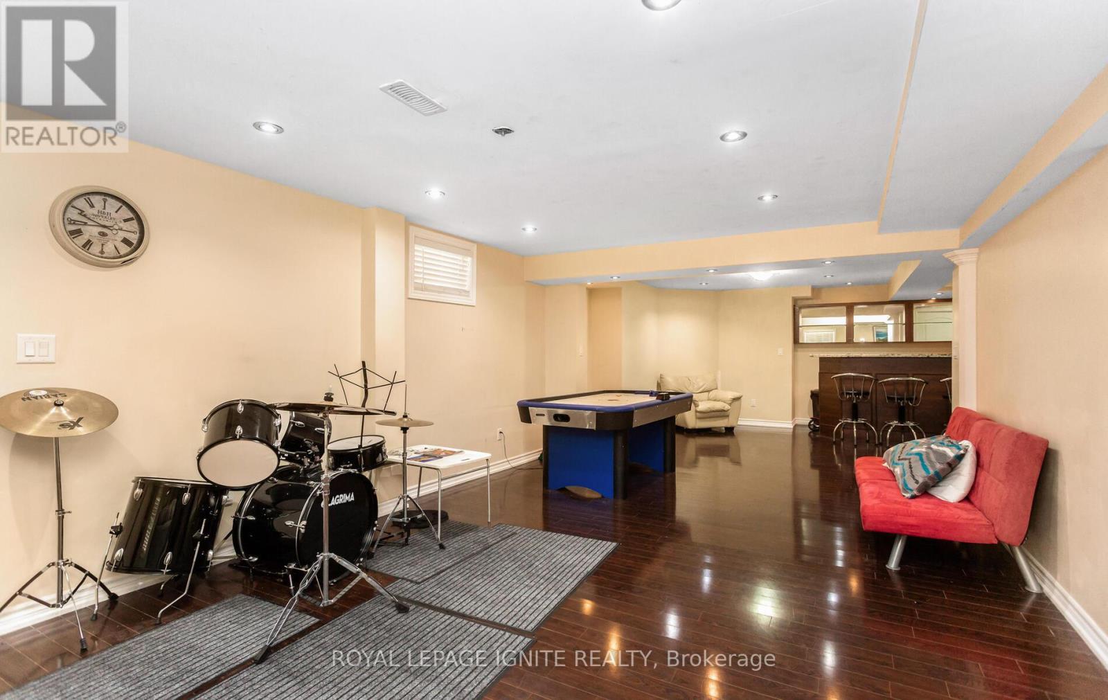 36 Valleyridge Crescent, Brampton, Ontario  L6P 2C8 - Photo 33 - W12677530