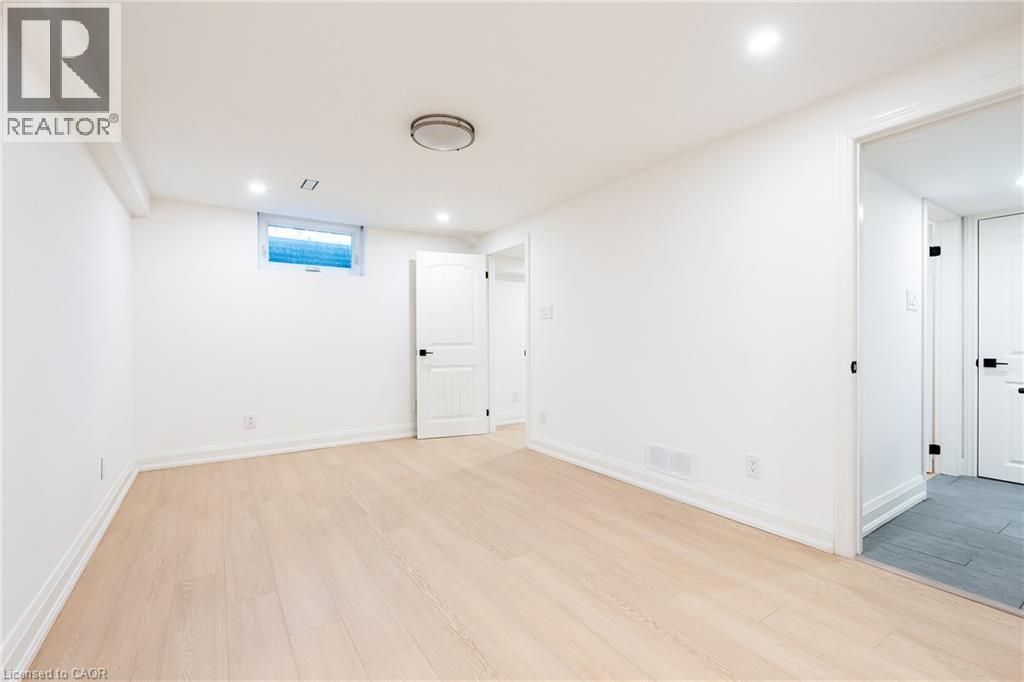 134 Abbey Court, Oakville, Ontario  L6J 4L1 - Photo 32 - 40800967