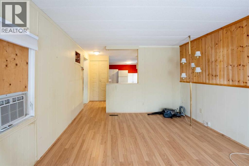 19, 5853 4 Street, Claresholm, Alberta  T0L 0T0 - Photo 8 - A2266233