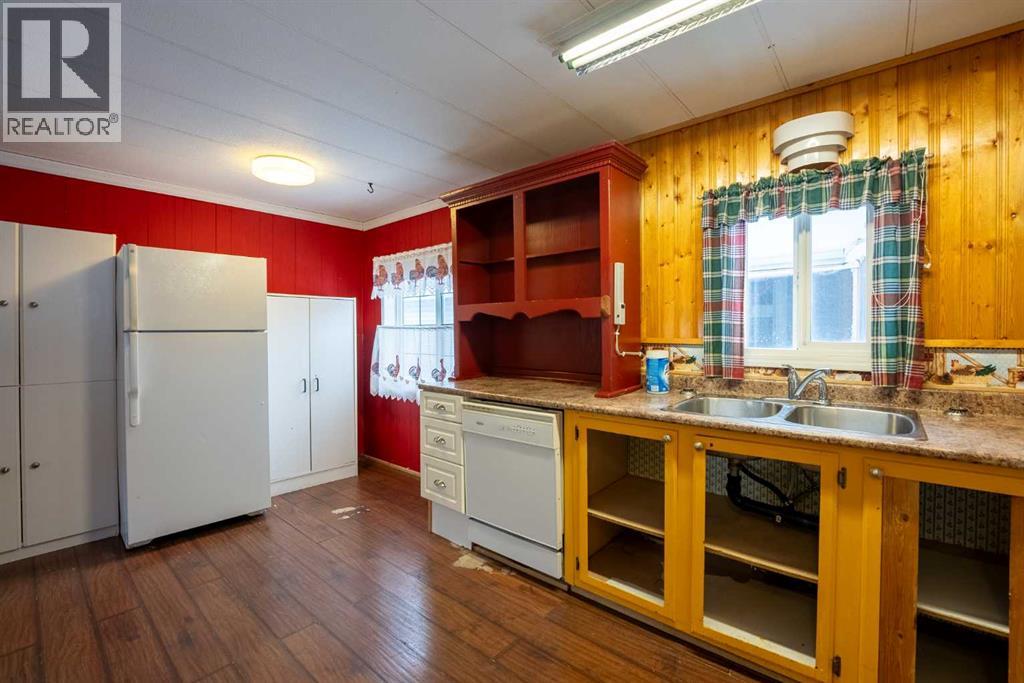 19, 5853 4 Street, Claresholm, Alberta  T0L 0T0 - Photo 12 - A2266233