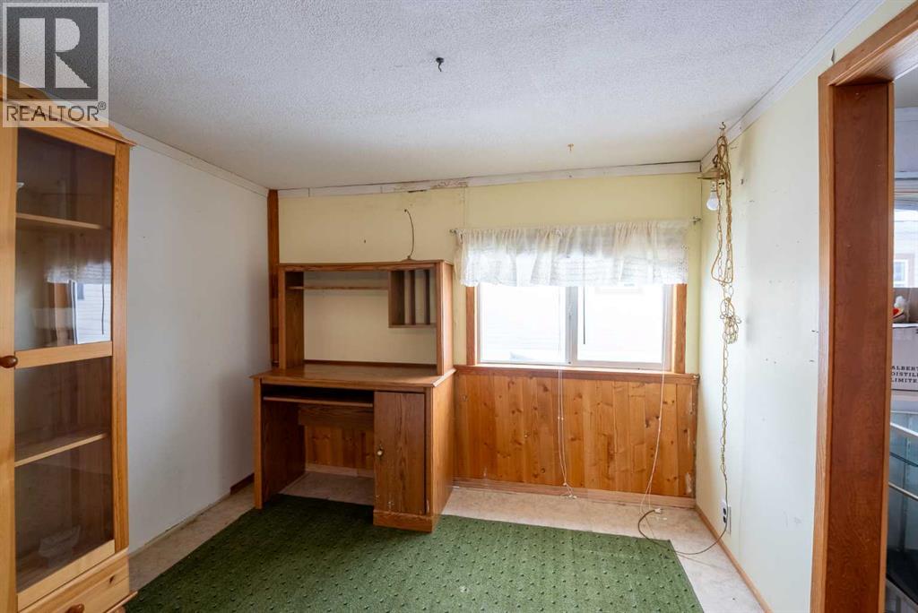 19, 5853 4 Street, Claresholm, Alberta  T0L 0T0 - Photo 17 - A2266233