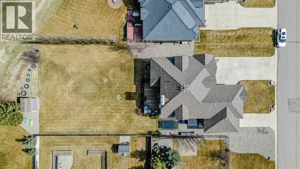 213 E 350 S, Raymond, Alberta  T0K 2S0 - Photo 3 - A2281456