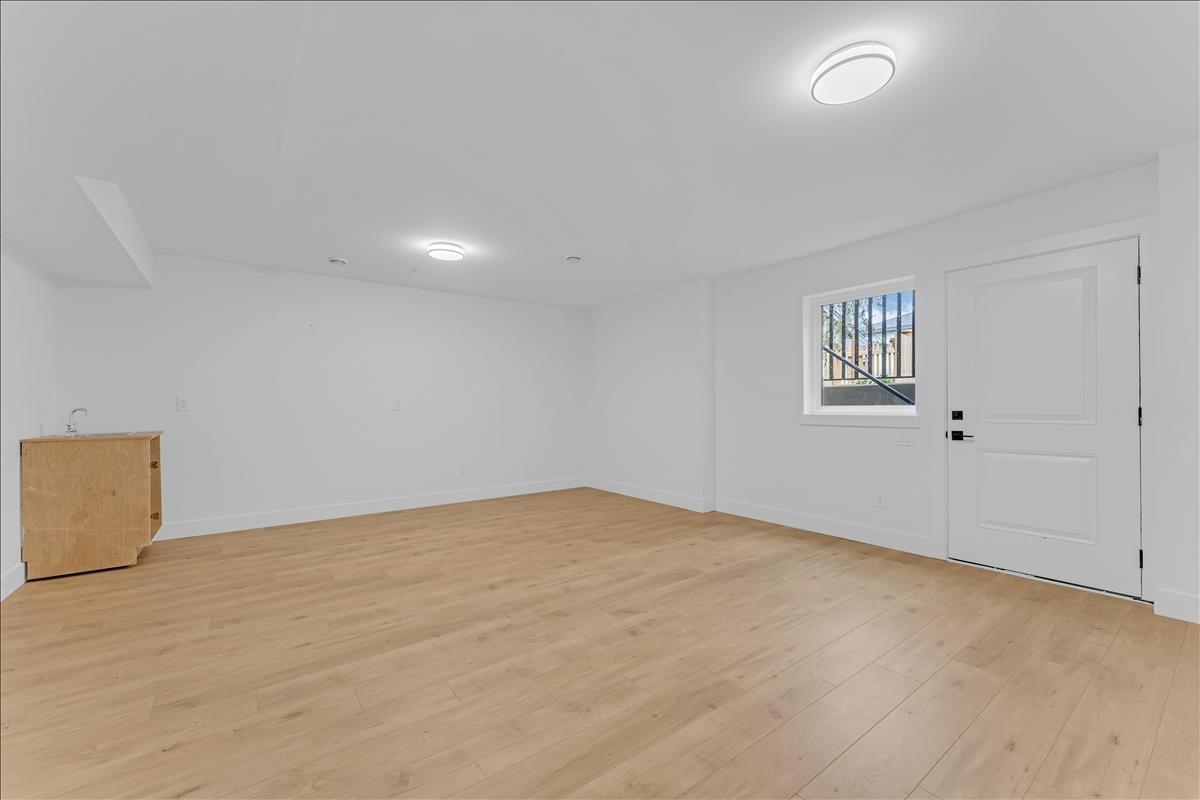 20487 74b Avenue, Langley, British Columbia  V2Y 1V5 - Photo 19 - R3083081