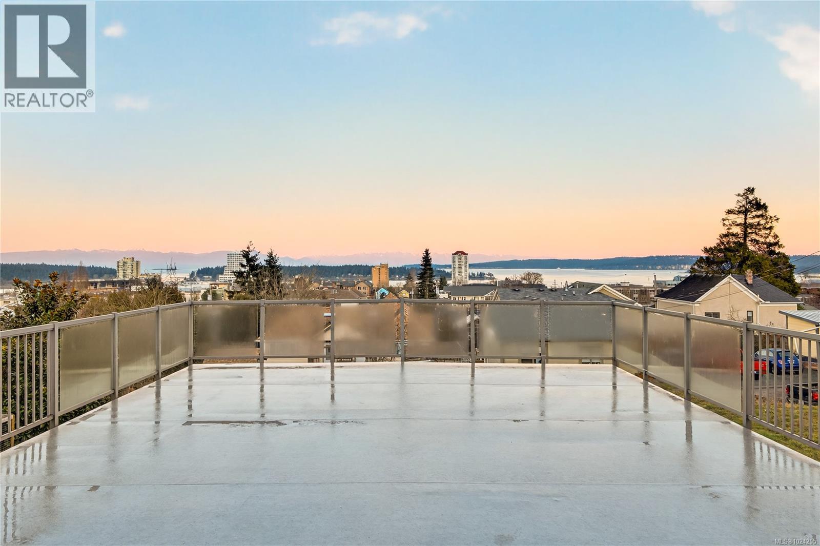 352 Kennedy St, Nanaimo, British Columbia  V9R 2J1 - Photo 9 - 1024205