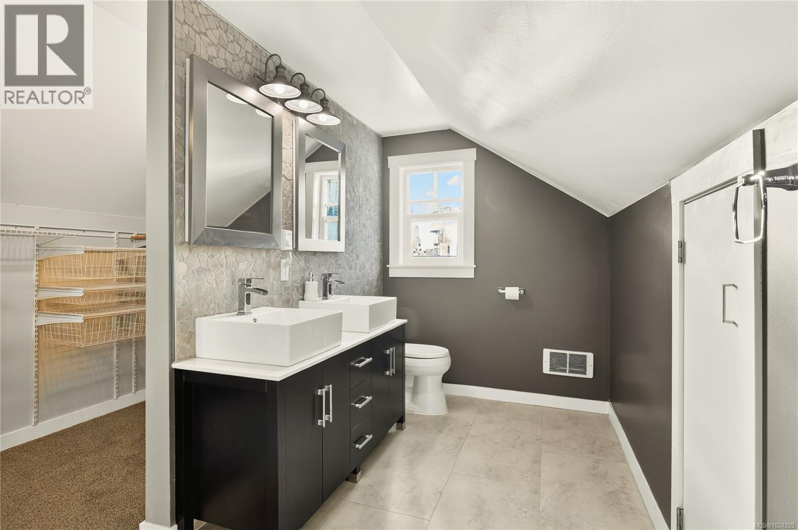 352 Kennedy St, Nanaimo, British Columbia  V9R 2J1 - Photo 33 - 1024205