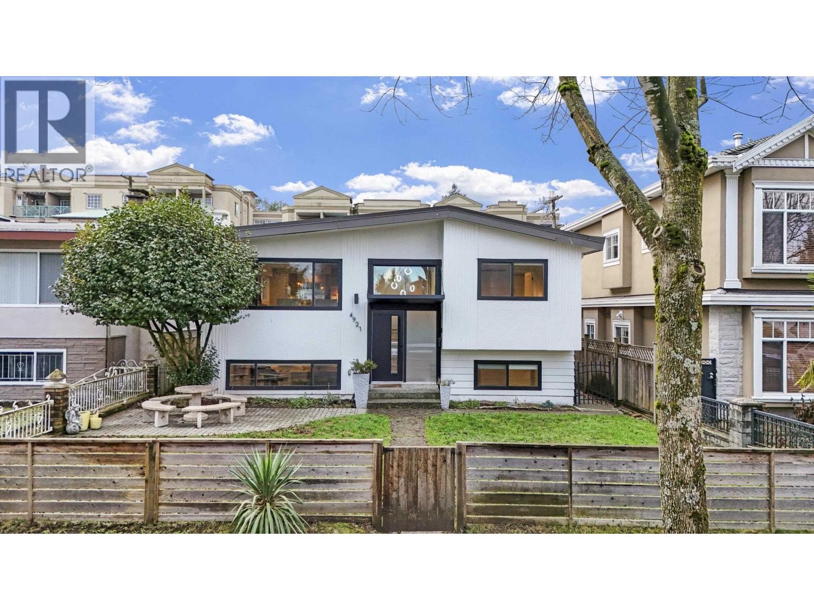 4921 CHESTER STREET, Vancouver