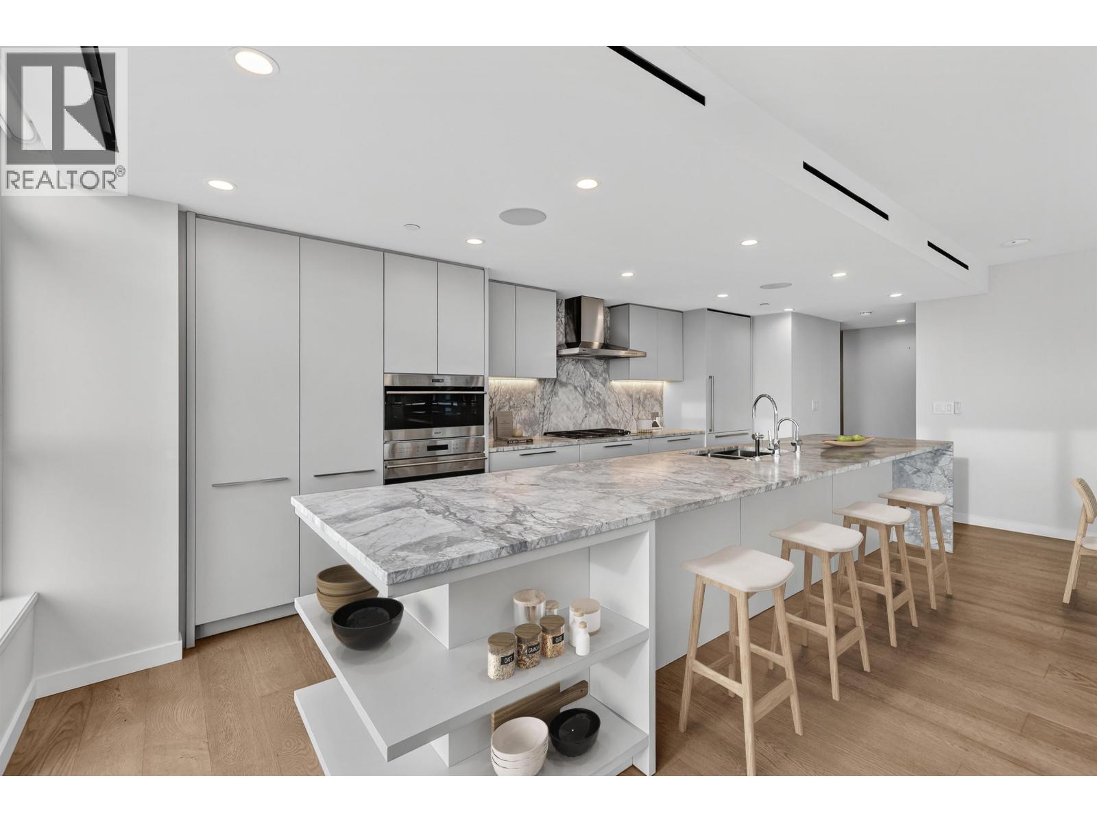 2403 1335 HOWE STREET, Vancouver, British Columbia