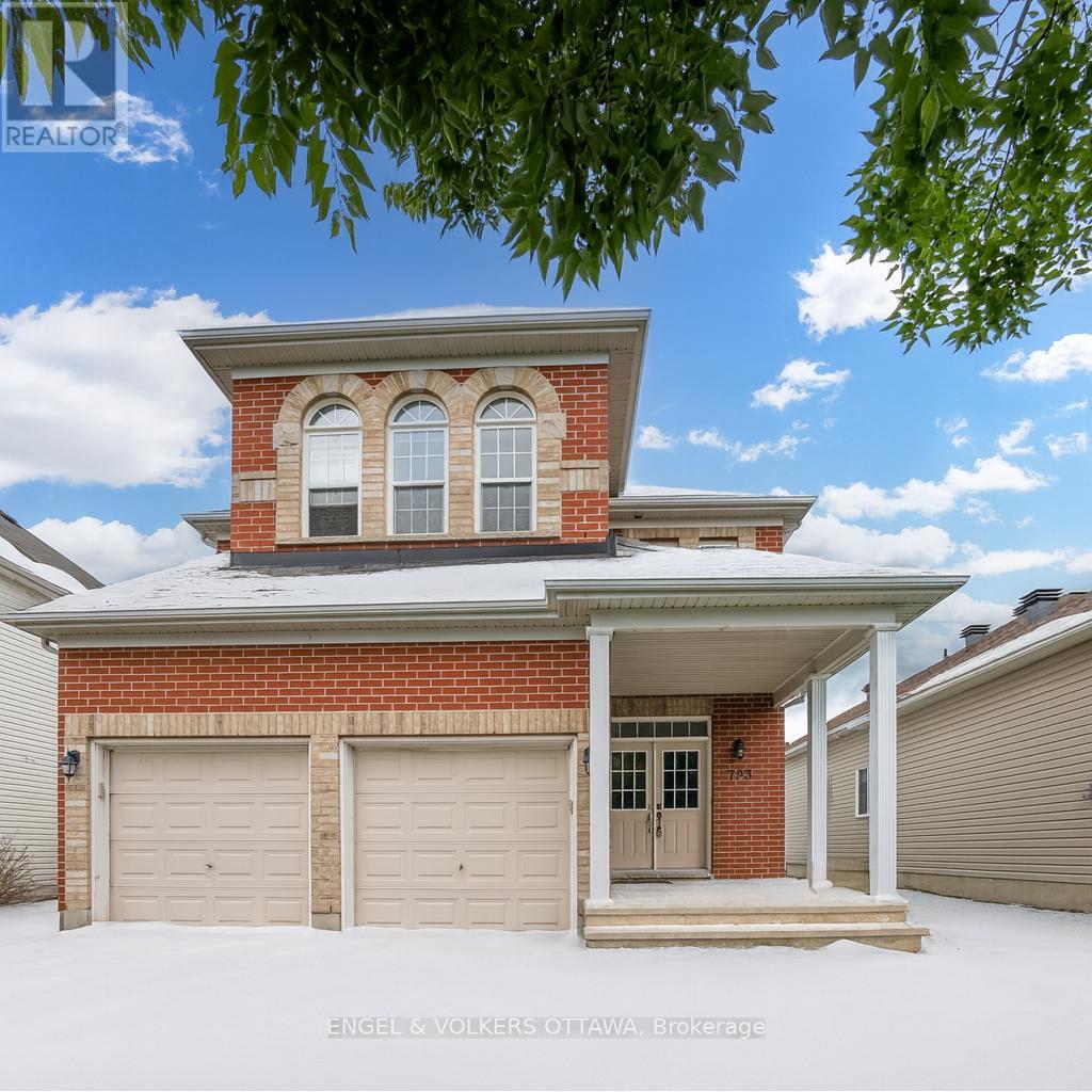 793 VALIN STREET, Ottawa, Ontario