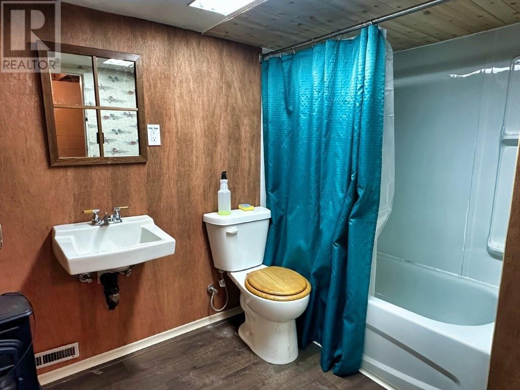 27 Park Rd, Nipigon, Ontario  P0T 2J0 - Photo 30 - TB2600112