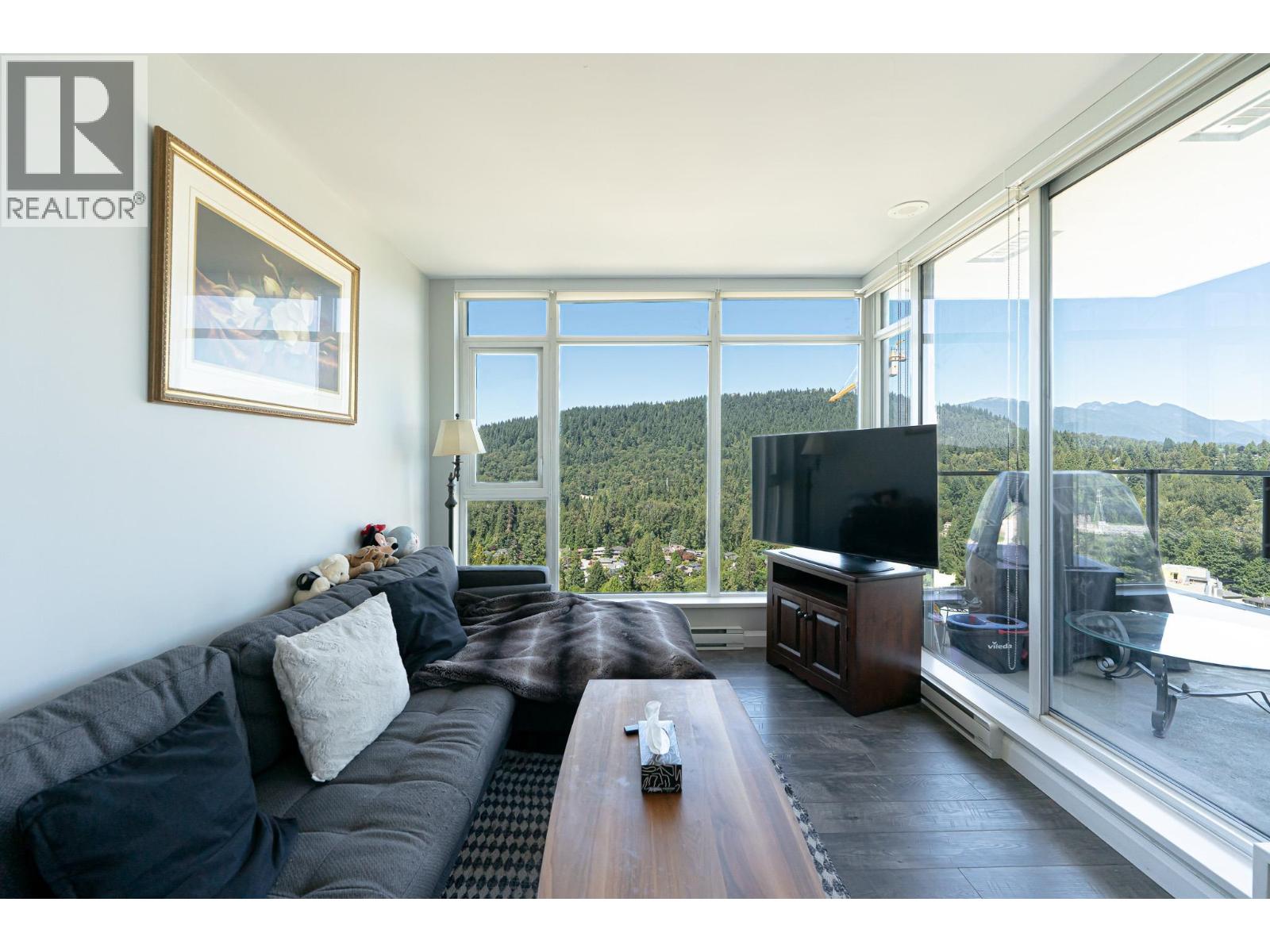 2105 520 Como Lake Avenue, Coquitlam, British Columbia  V3J 0E8 - Photo 13 - R3083162